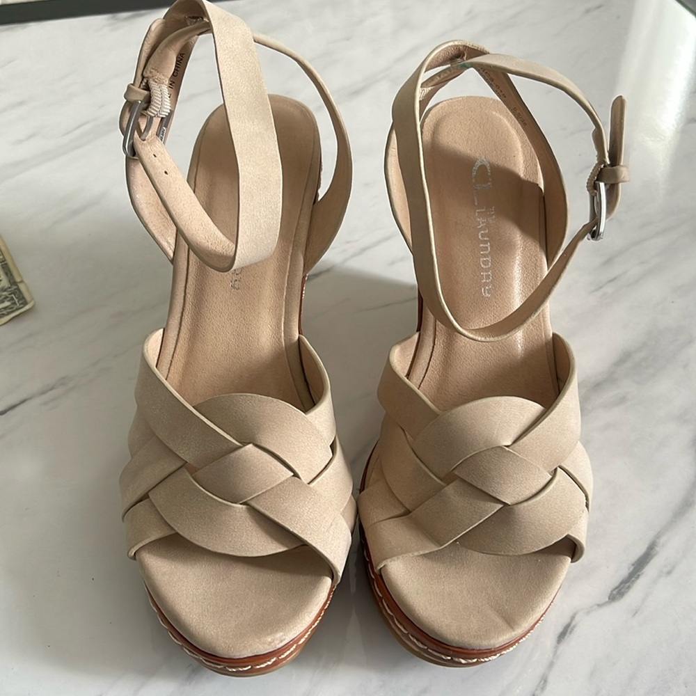 CL By Laundry Sandals